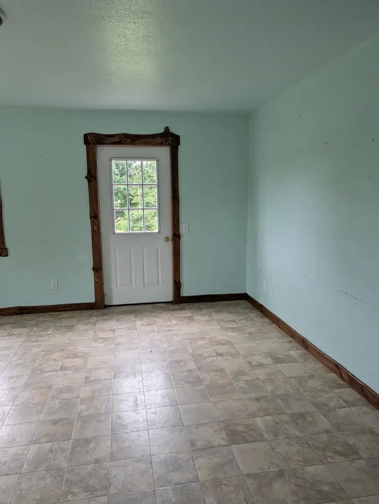 950 W 40th Street Unknown City MI 49412
