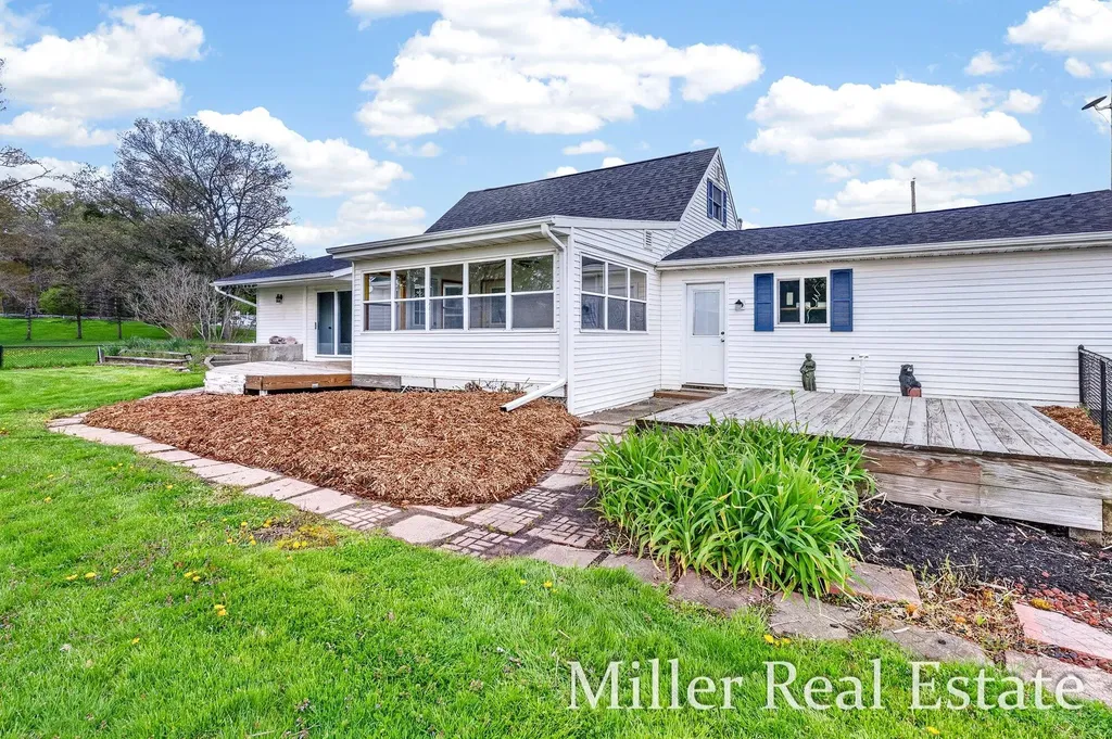 32 B Drive Hastings Charter Township MI 49058