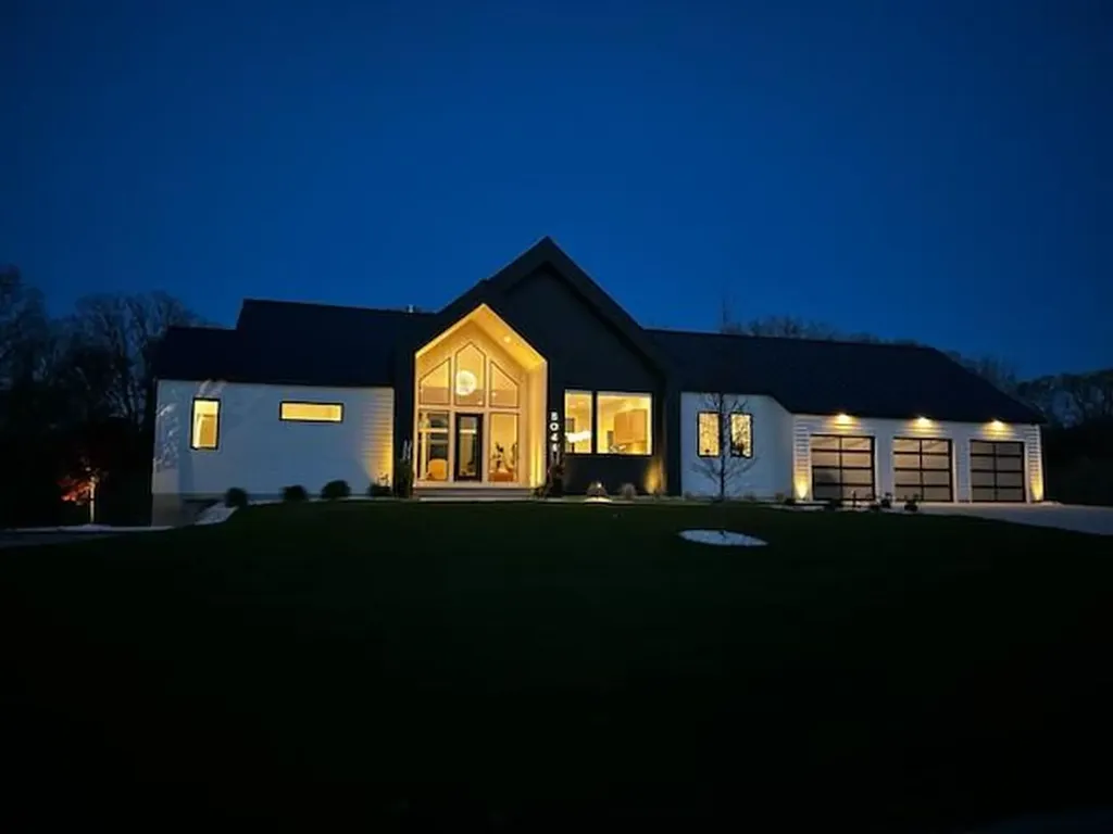 5044 Hickory Pointe Woods SE Cascade Charter Township MI 49301