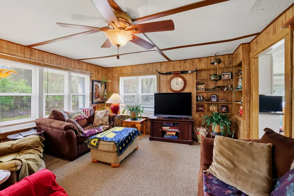10109 W Wise Road Eureka Township MI 48838