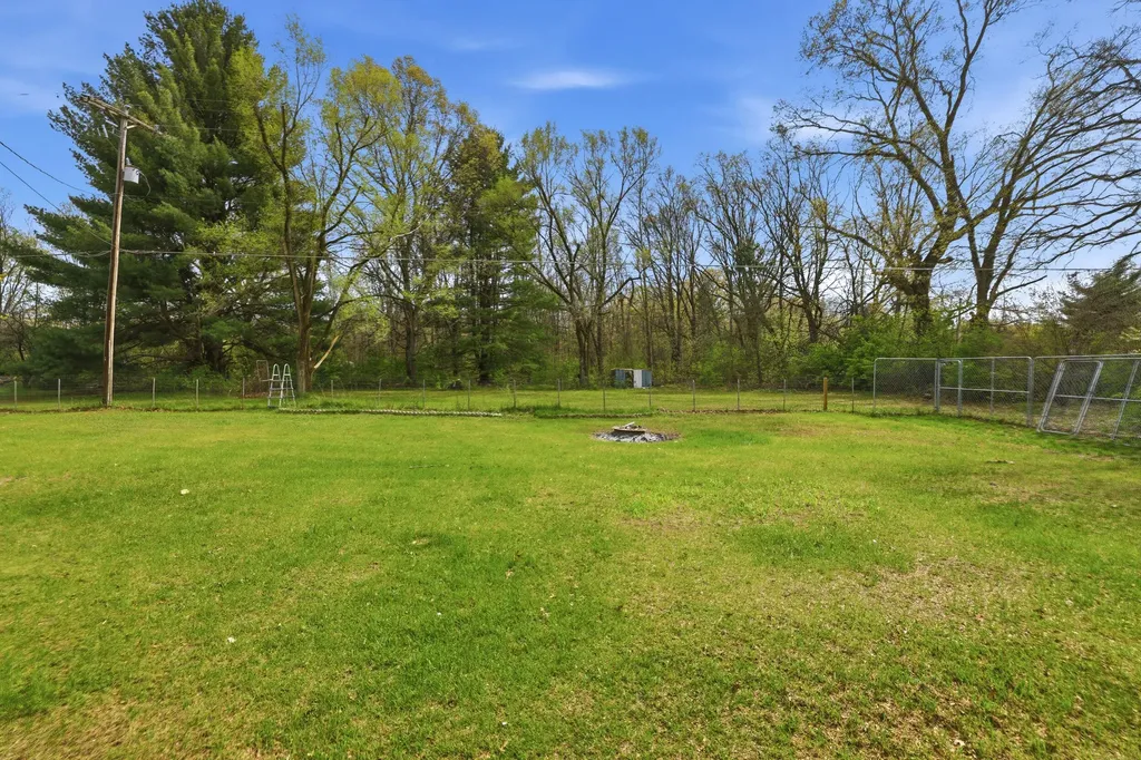 10109 W Wise Road Eureka Township MI 48838