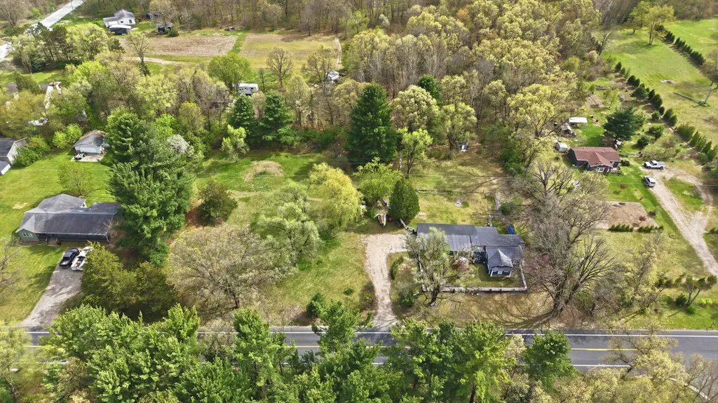 10109 W Wise Road Eureka Township MI 48838