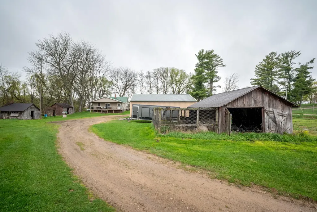 6333 195th Avenue Mecosta Township MI 49346