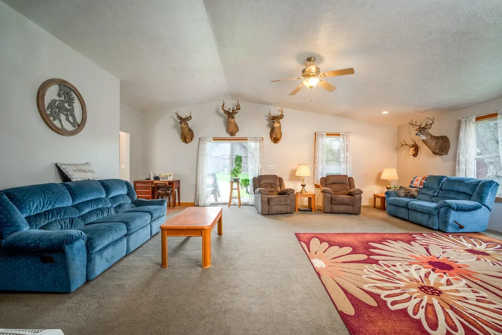 6333 195th Avenue Mecosta Township MI 49346