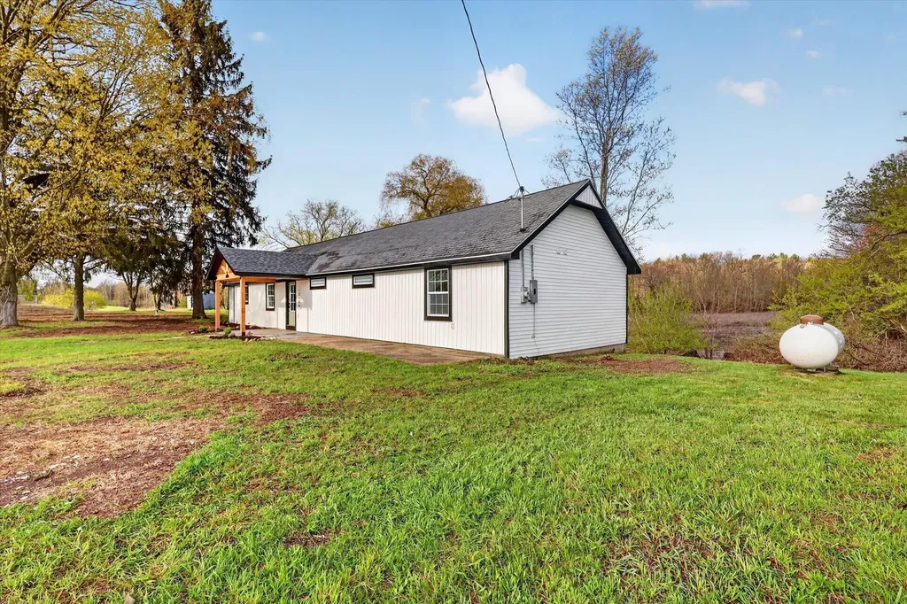 13509 Cypress Avenue Ensley Township MI 49343