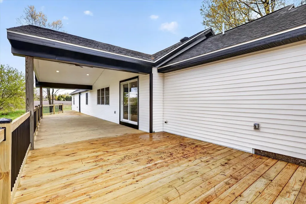 13509 Cypress Avenue Ensley Township MI 49343