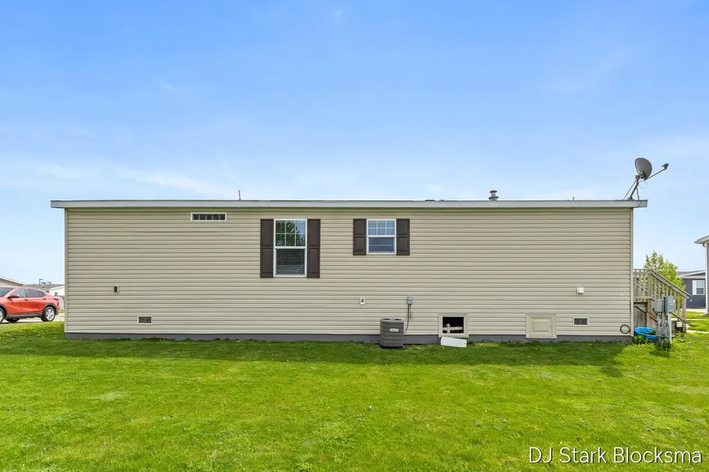 7435 Bronco Drive SE Caledonia Township MI 49316