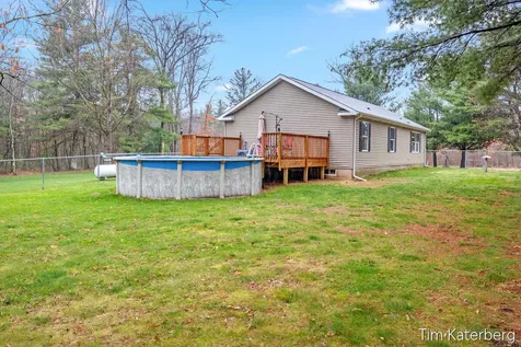 162 S Locust Avenue Big Prairie Township MI 49349