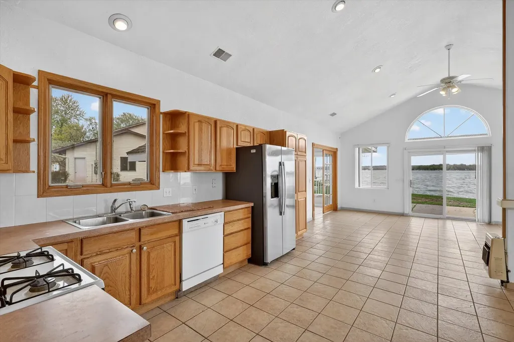 13117 Lakeshore Drive Wayland Township MI 49344