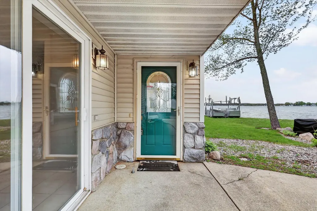 13117 Lakeshore Drive Wayland Township MI 49344