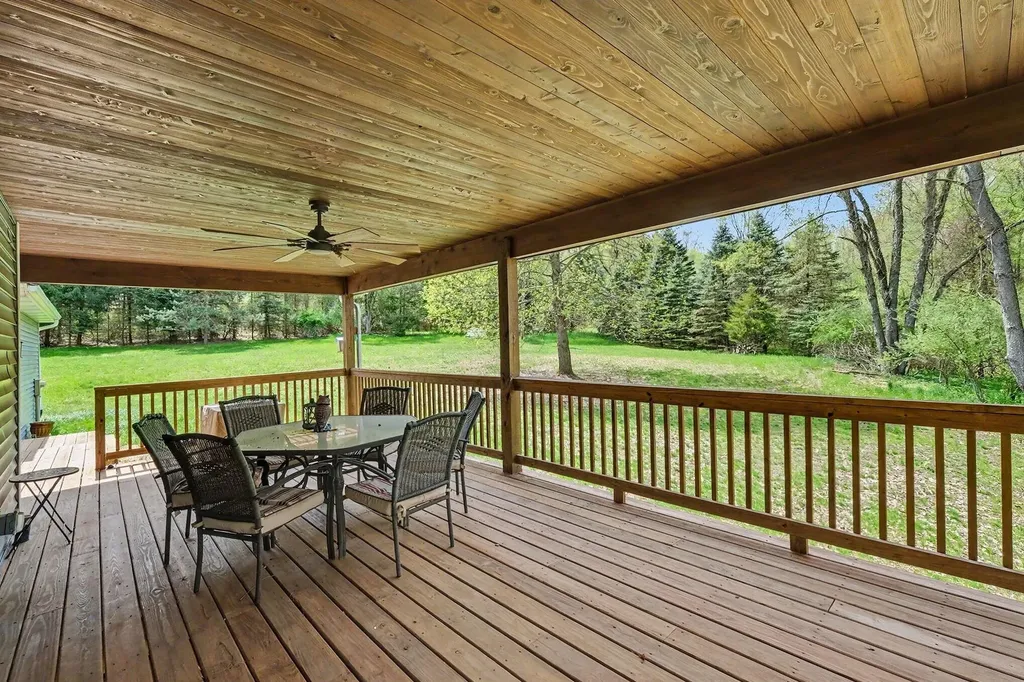 8300 Grand River Drive SE Cascade Charter Township MI 49301