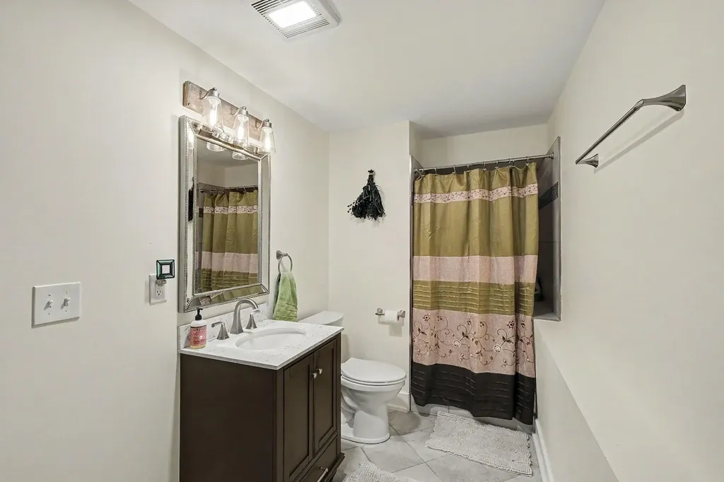 8300 Grand River Drive SE Cascade Charter Township MI 49301