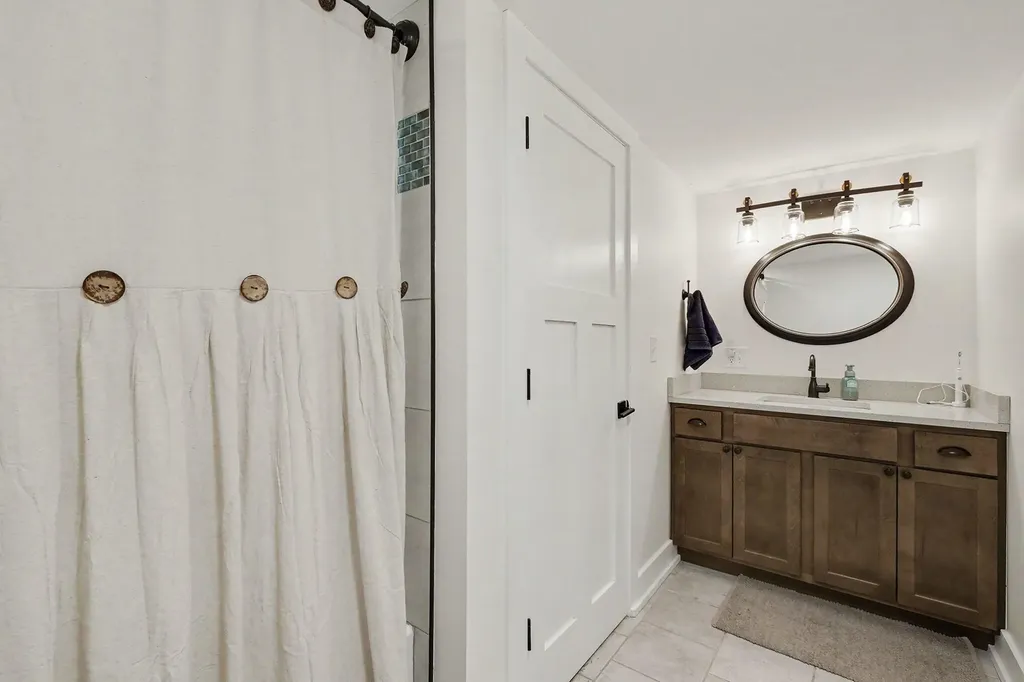 8300 Grand River Drive SE Cascade Charter Township MI 49301