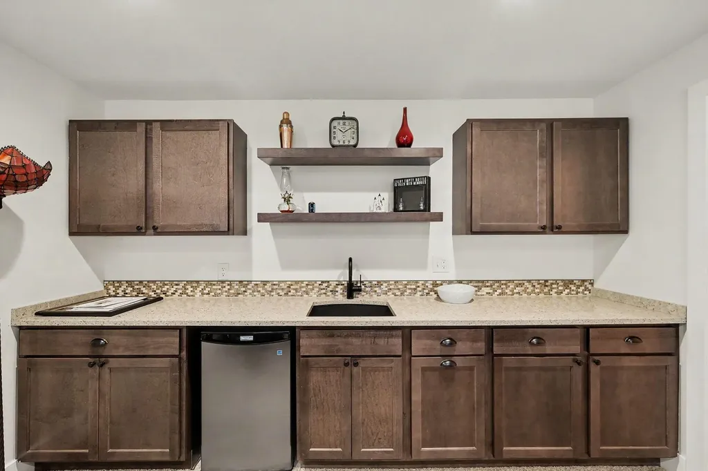 8300 Grand River Drive SE Cascade Charter Township MI 49301