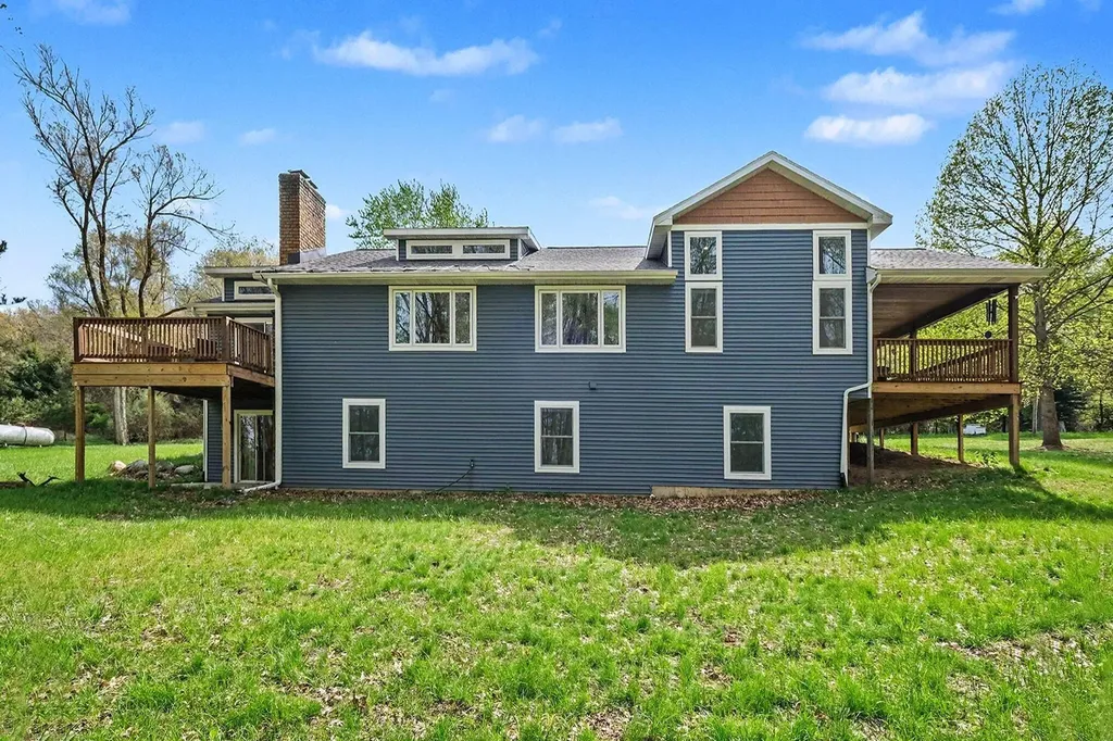 8300 Grand River Drive SE Cascade Charter Township MI 49301