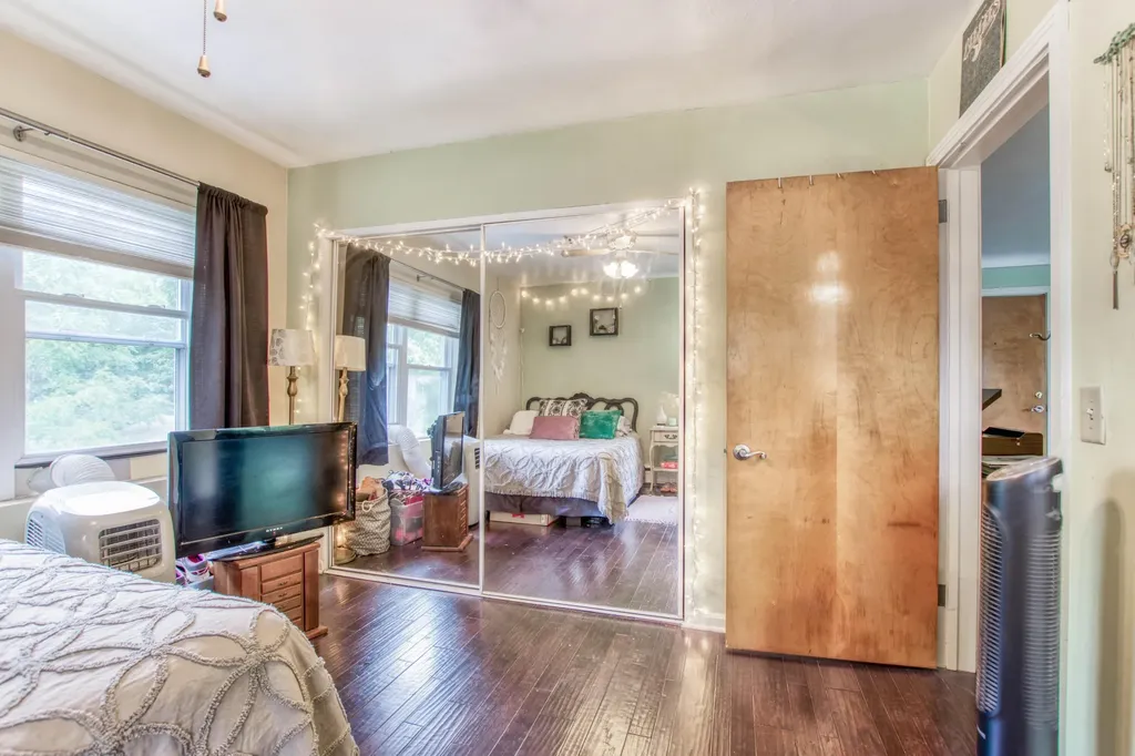 3025 E Main Street Kalamazoo Charter Township MI 49048