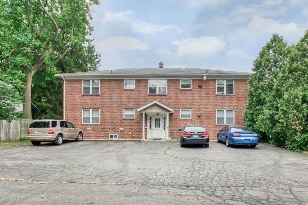 3025 E Main Street Kalamazoo Charter Township MI 49048