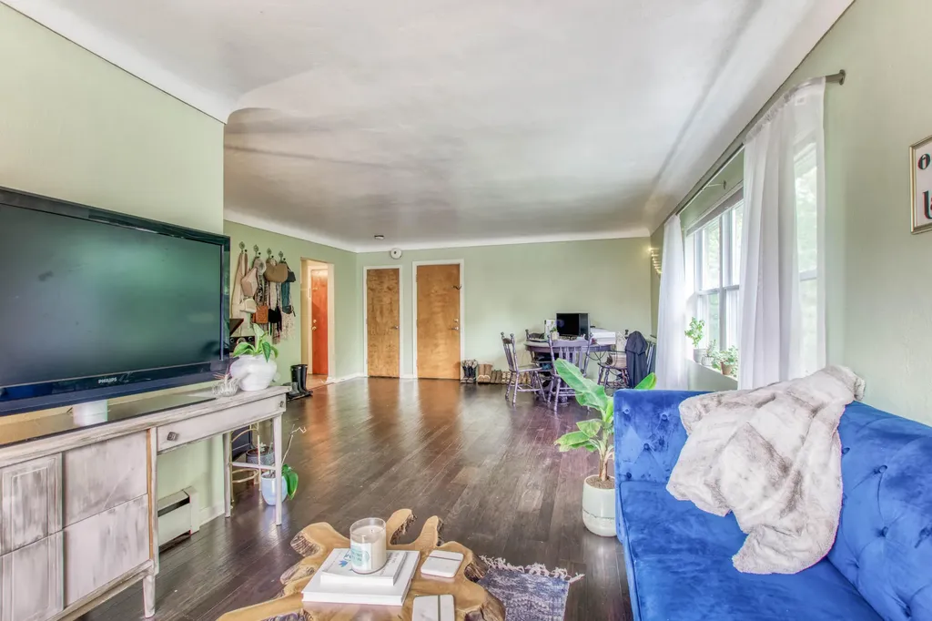 3025 E Main Street Kalamazoo Charter Township MI 49048