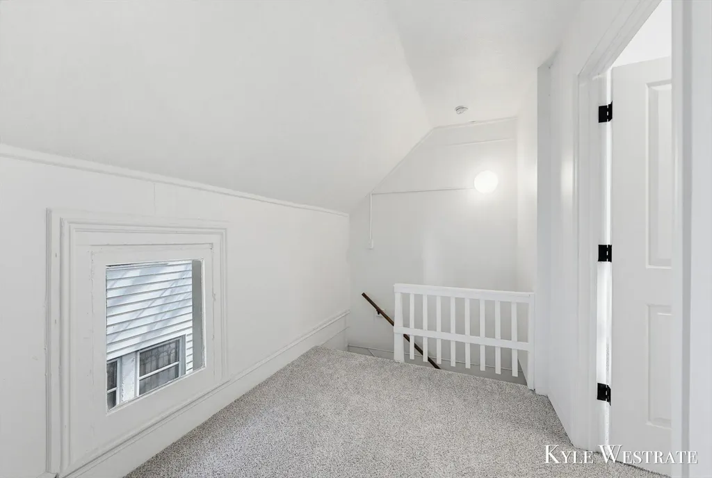 1526 Coit Avenue NE Grand Rapids City MI 49505
