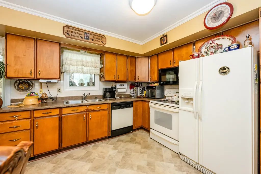 1155 S Bainbridge Center Road Bainbridge Township MI 49022