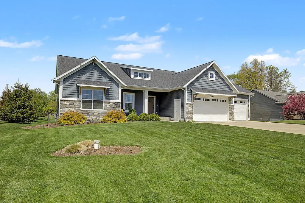 5587 Stanton Woods Drive Blendon Township MI 49426
