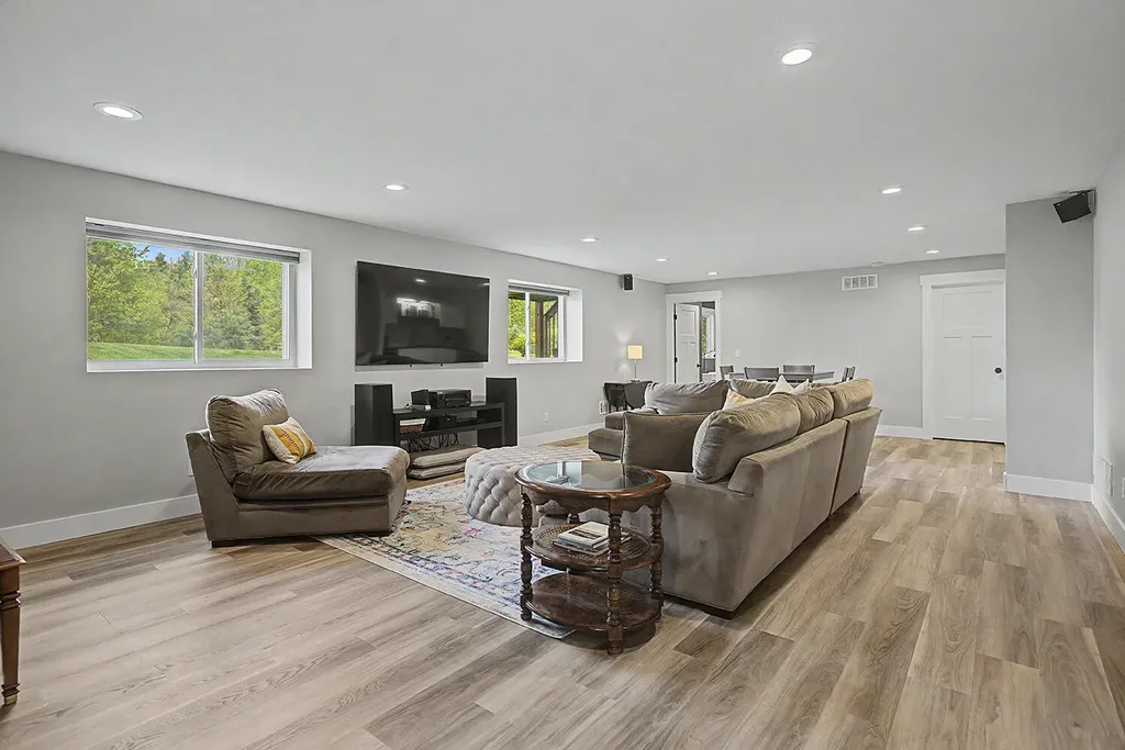 5587 Stanton Woods Drive Blendon Township MI 49426