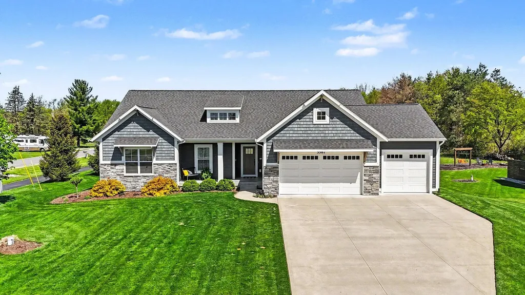 5587 Stanton Woods Drive Blendon Township MI 49426