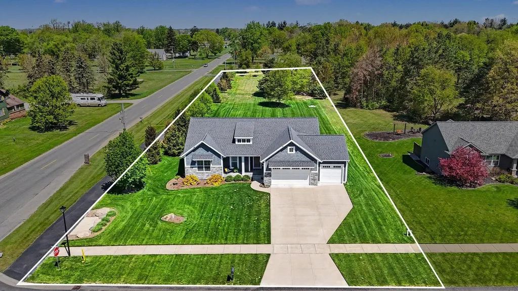 5587 Stanton Woods Drive Blendon Township MI 49426
