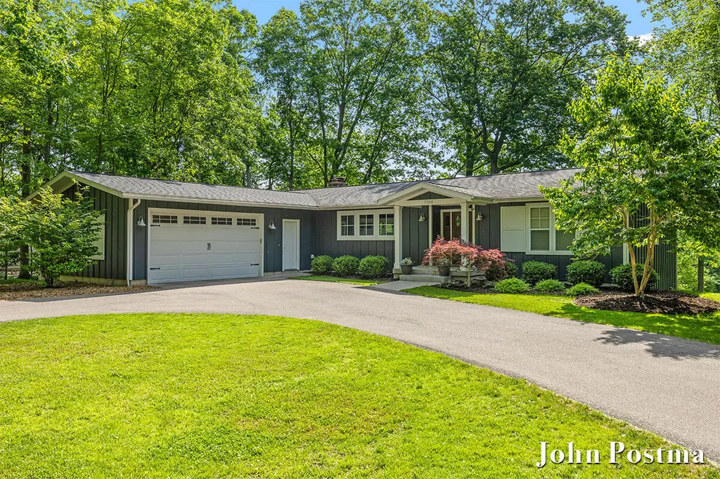 7314 Thornapple Park Drive SE Cascade Charter Township MI 49546