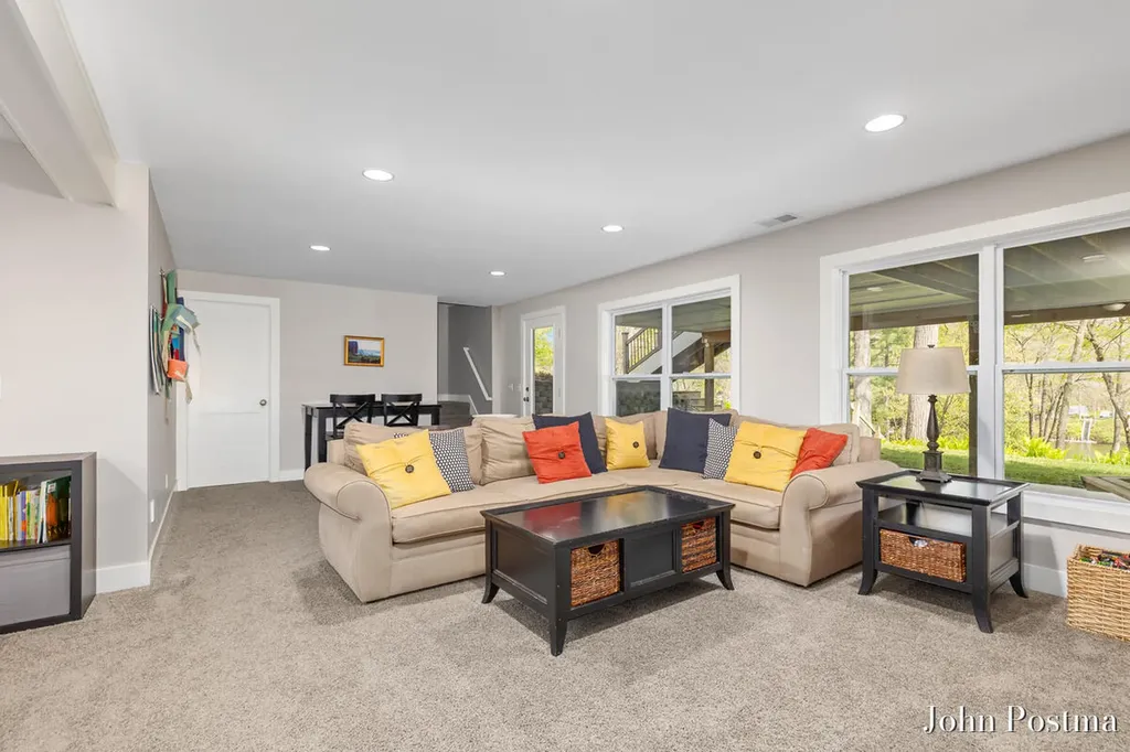 7314 Thornapple Park Drive SE Cascade Charter Township MI 49546