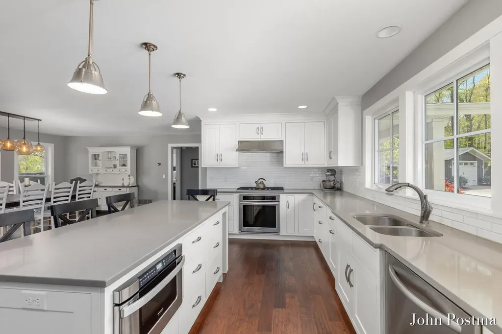7314 Thornapple Park Drive SE Cascade Charter Township MI 49546
