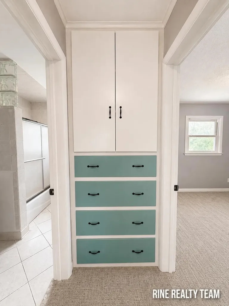 2200 Rossiter Place Lansing City MI 48911
