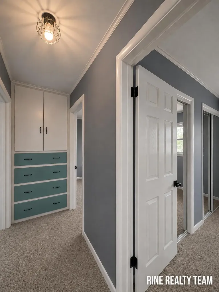 2200 Rossiter Place Lansing City MI 48911