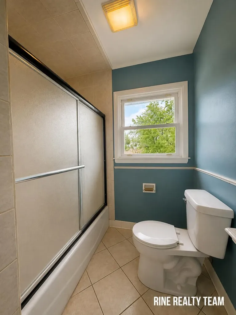 2200 Rossiter Place Lansing City MI 48911