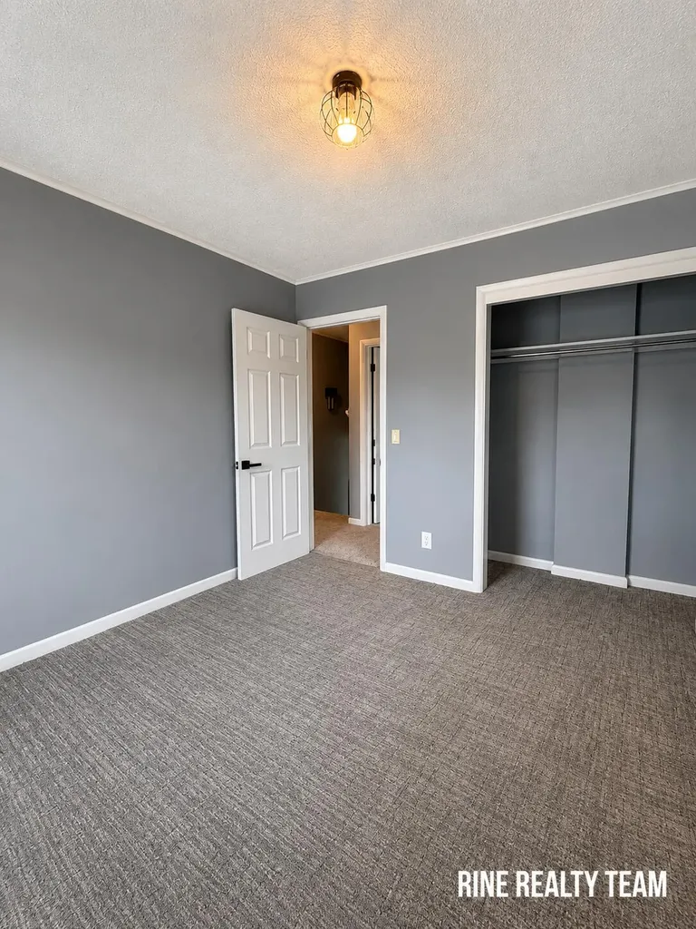 2200 Rossiter Place Lansing City MI 48911