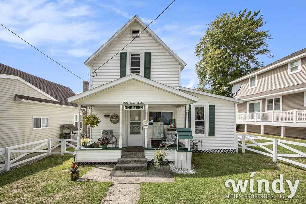 5412 Forest Avenue Watervliet Township MI 49098