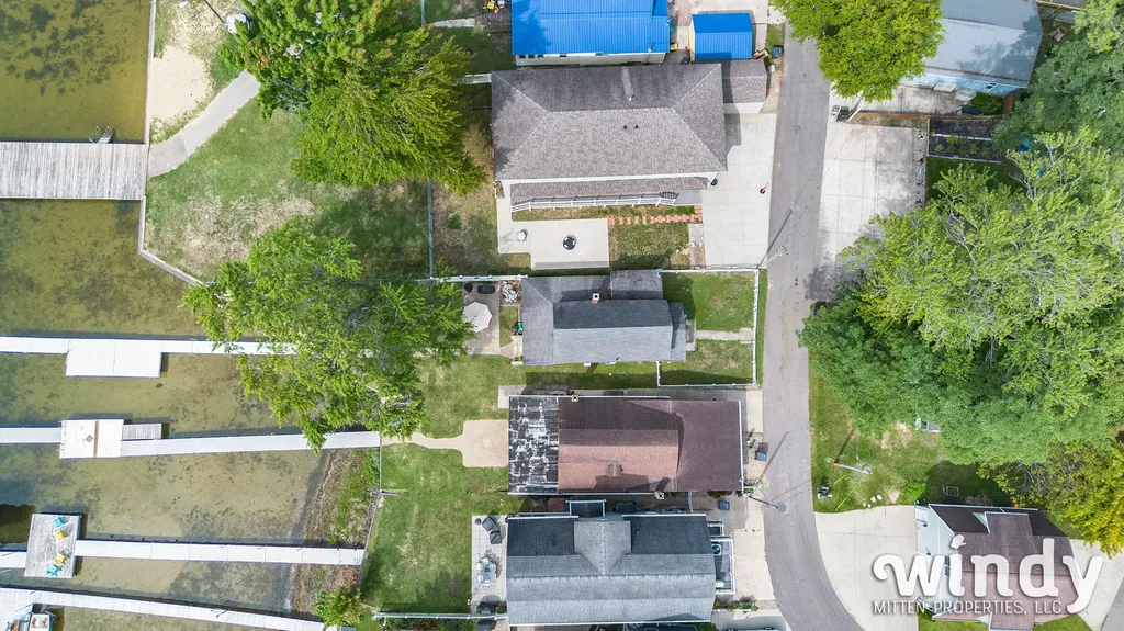 5412 Forest Avenue Watervliet Township MI 49098