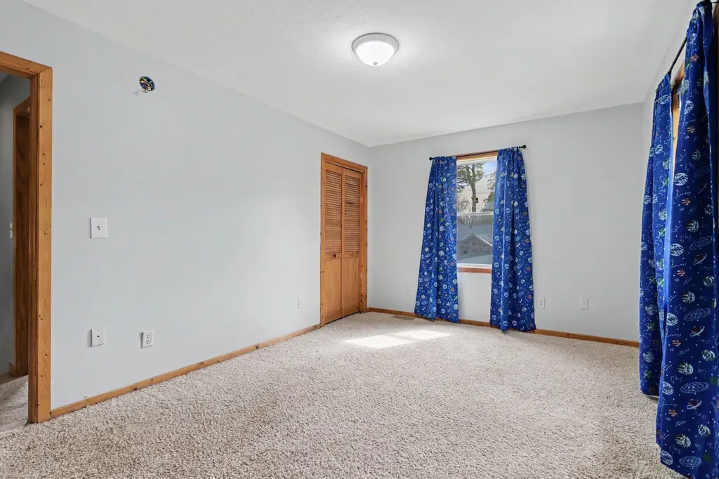 243 E Catherine Street Bellevue Village MI 49021