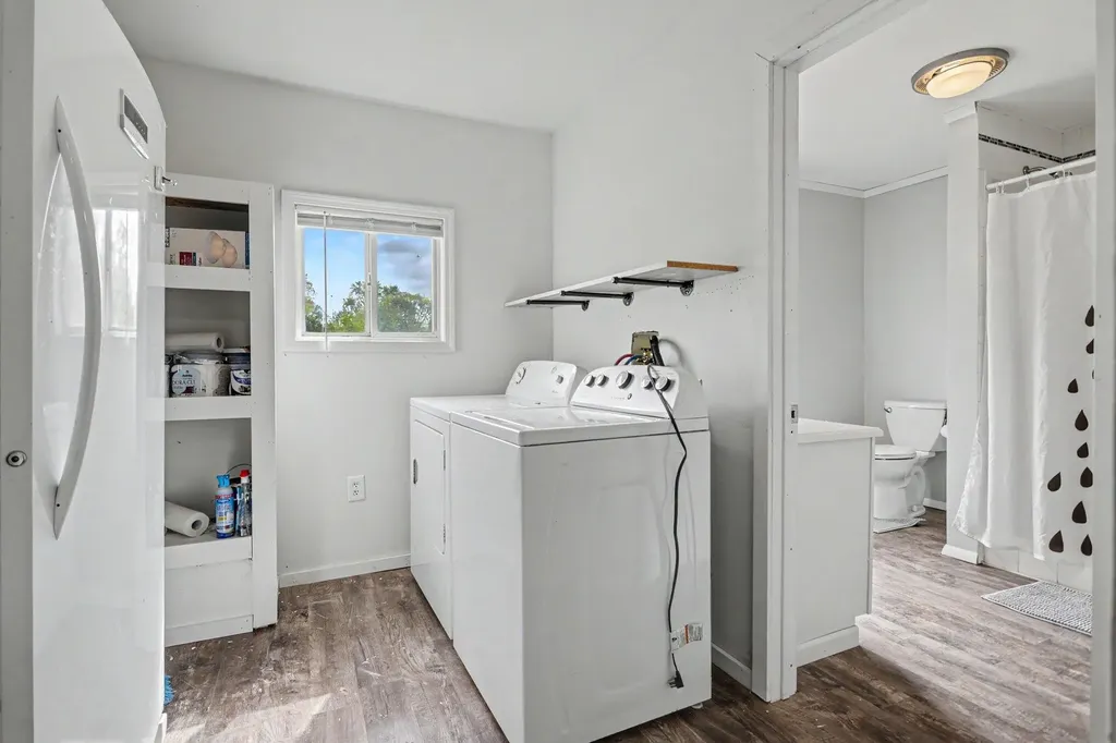 243 E Catherine Street Bellevue Village MI 49021