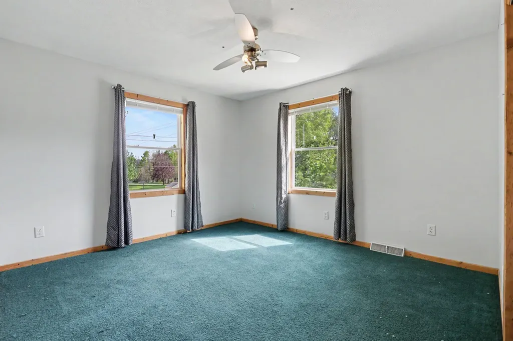 243 E Catherine Street Bellevue Village MI 49021