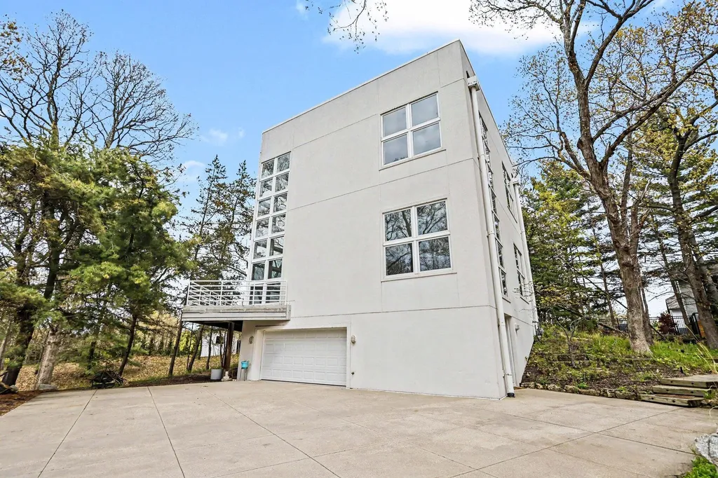 51212 Deer Park Drive Grand Beach Village MI 49117