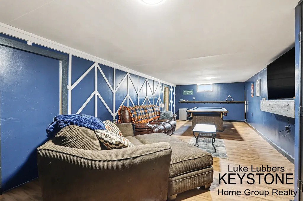 237 Hopkins Street Pennfield Charter Township MI 49017