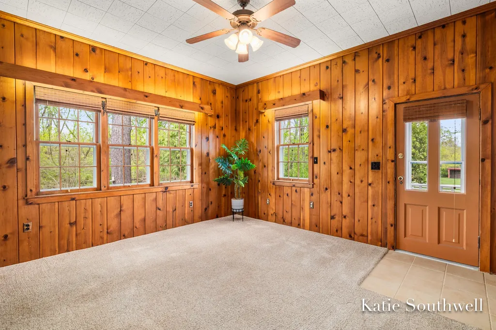 4875 Belding Road NE Cannon Township MI 49341