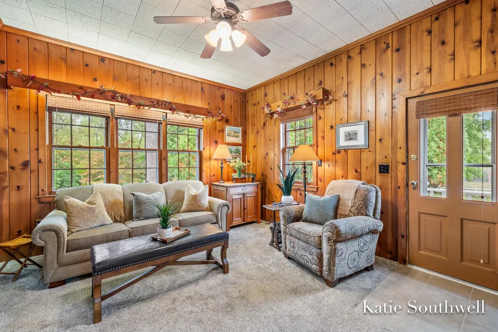4875 Belding Road NE Cannon Township MI 49341