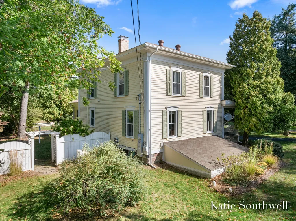 4875 Belding Road NE Cannon Township MI 49341