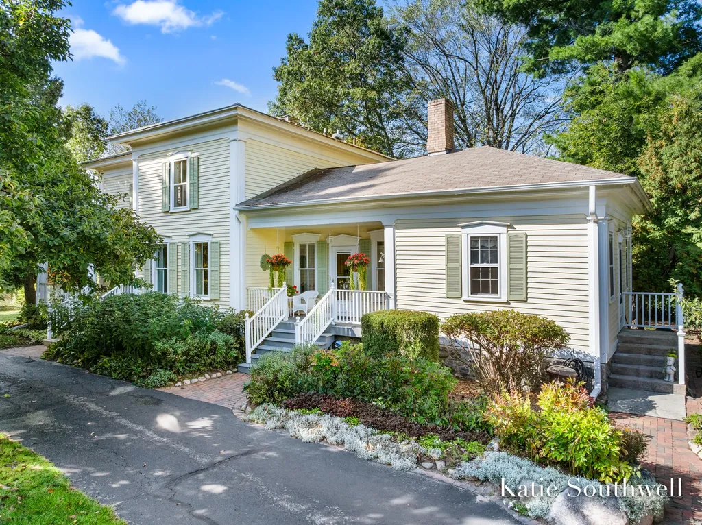 4875 Belding Road NE Cannon Township MI 49341