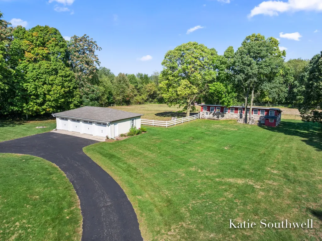 4875 Belding Road NE Cannon Township MI 49341