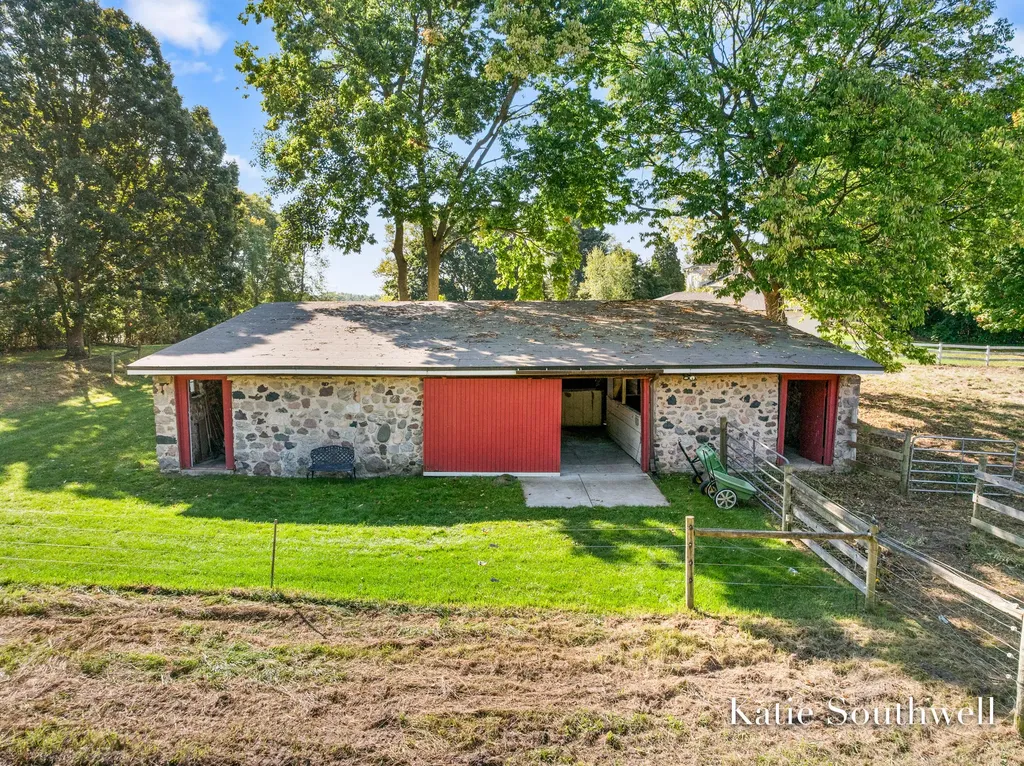 4875 Belding Road NE Cannon Township MI 49341