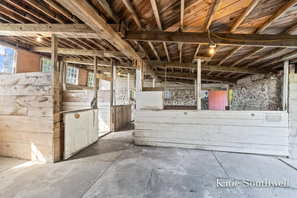 4875 Belding Road NE Cannon Township MI 49341