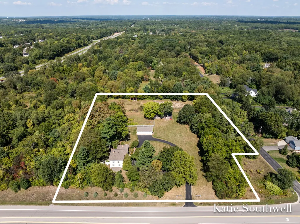 4875 Belding Road NE Cannon Township MI 49341